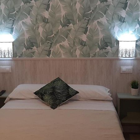 Hostal Verdemar Gijon Ngoại thất bức ảnh