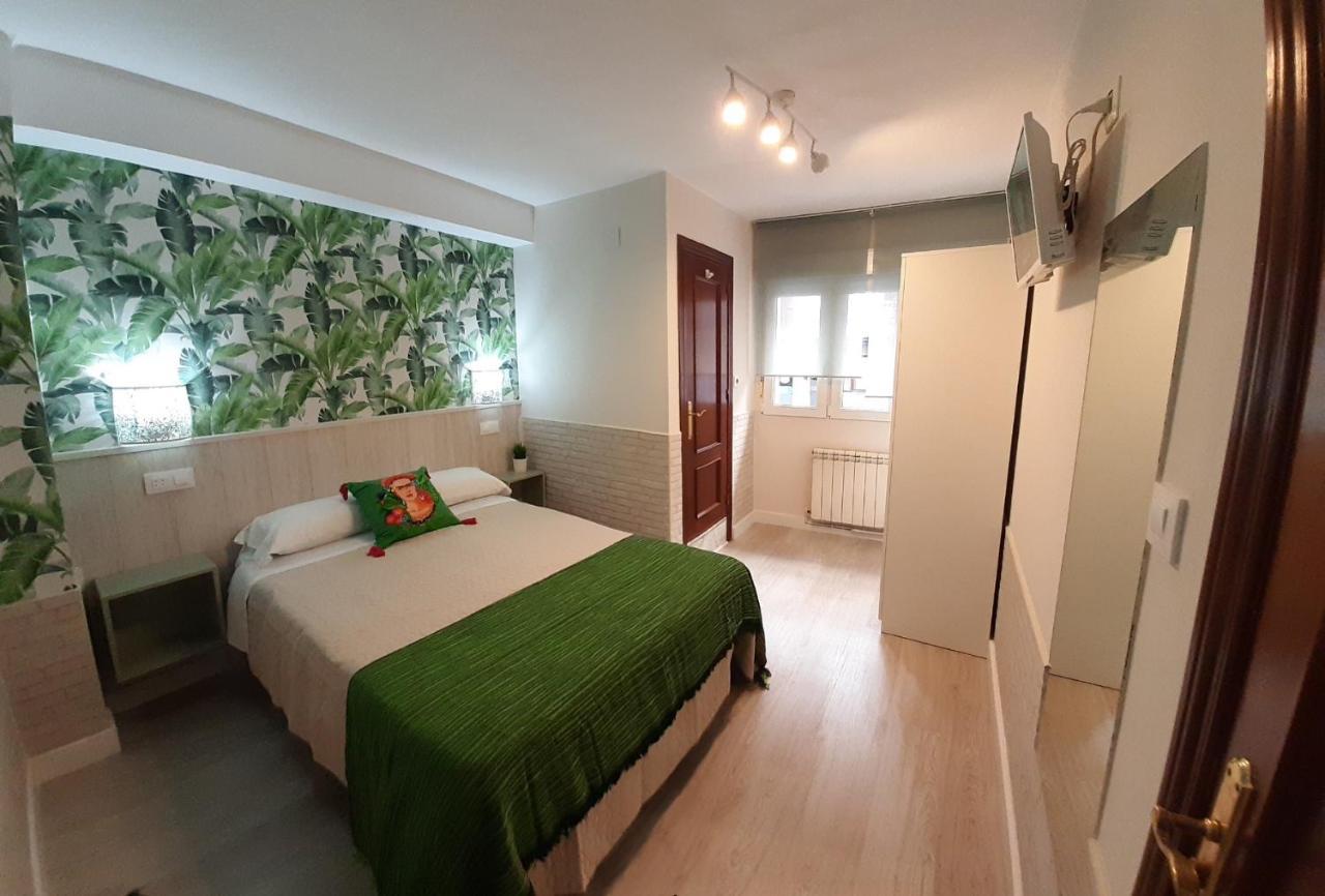 Hostal Verdemar Gijon Ngoại thất bức ảnh