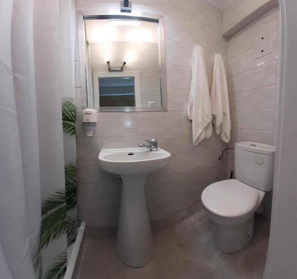 Hostal Verdemar Gijon Ngoại thất bức ảnh