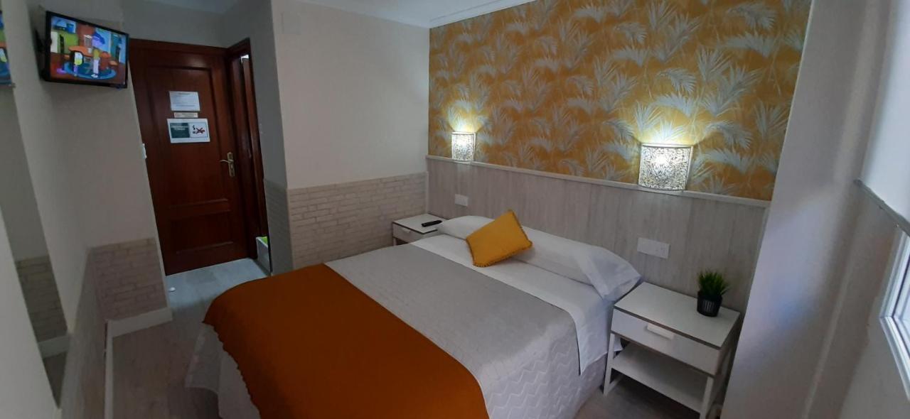 Hostal Verdemar Gijon Ngoại thất bức ảnh