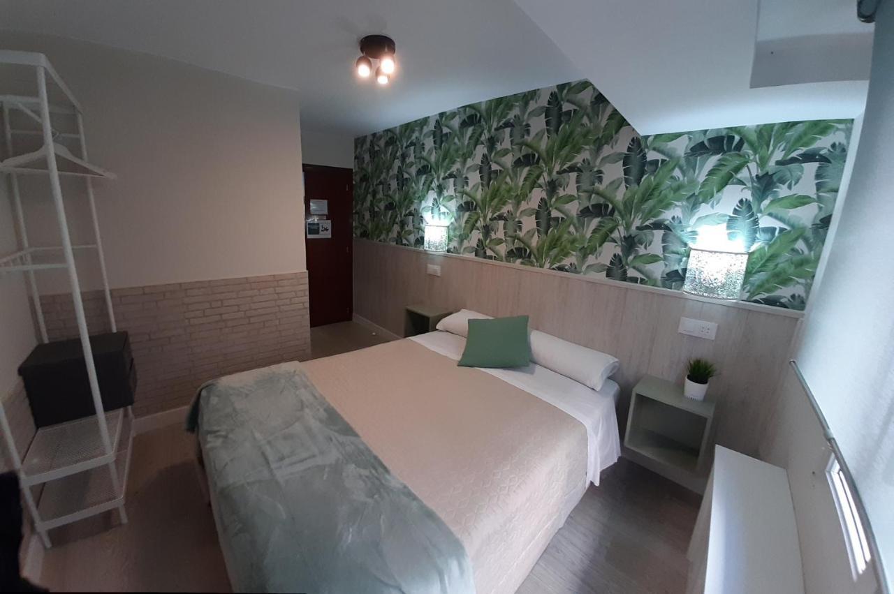 Hostal Verdemar Gijon Ngoại thất bức ảnh