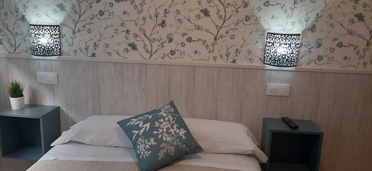 Hostal Verdemar Gijon Ngoại thất bức ảnh