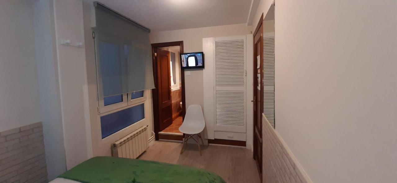 Hostal Verdemar Gijon Ngoại thất bức ảnh