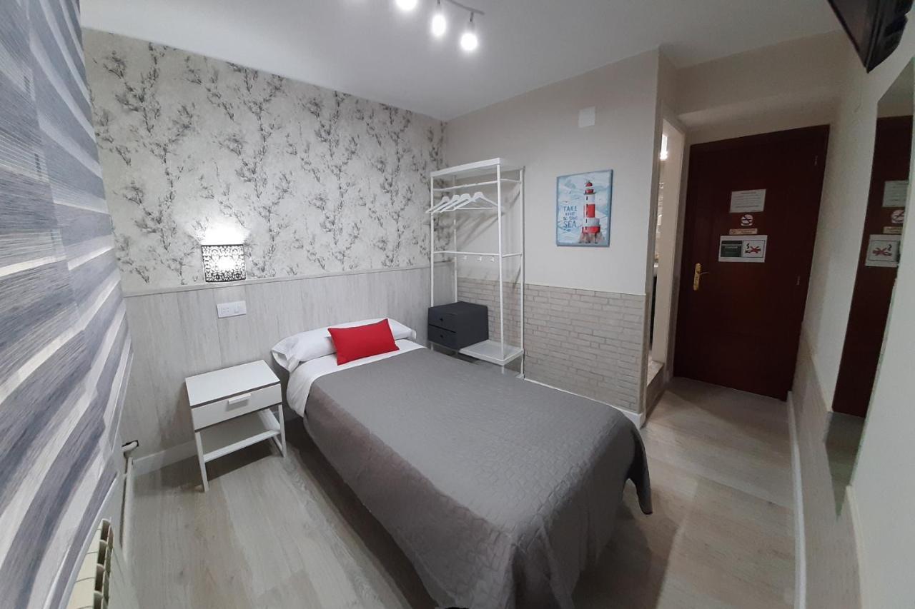 Hostal Verdemar Gijon Ngoại thất bức ảnh