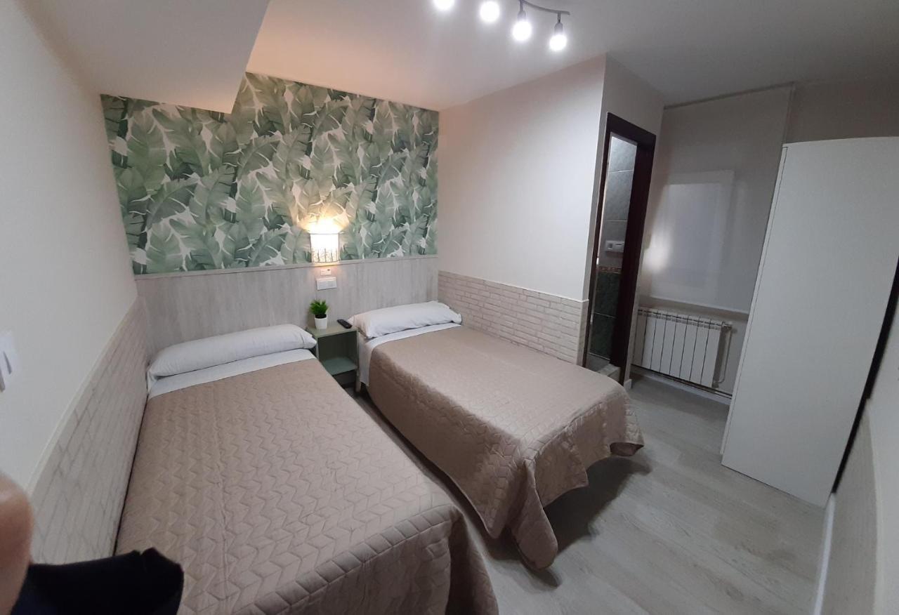 Hostal Verdemar Gijon Ngoại thất bức ảnh